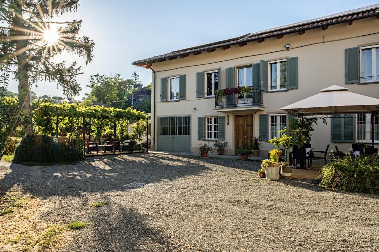 Villa Curte Nicia Nizza Monferrato Exterior photo